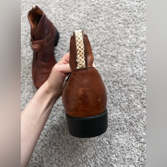 Ariat Heritage Buckle Ankle Booties Western Cowgirl Moto Horsegirl Size 7.5 - Picture 4 of 8